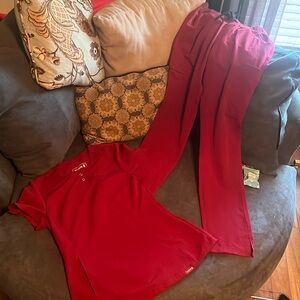 Pledge 5 size small medical scrubs, EUC, burgundy color, no rips/stains